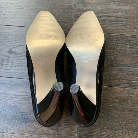 Vianni Collection Size 7 Black Leather 4 Inch High Heels - Picture 9 of 11